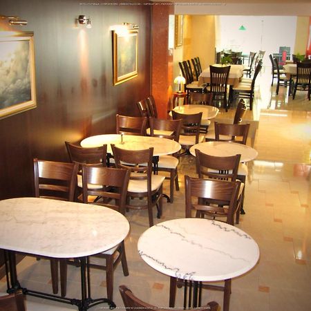 Hotel Lito ปาราเลียกาเตอรีนิส ภายนอก รูปภาพ