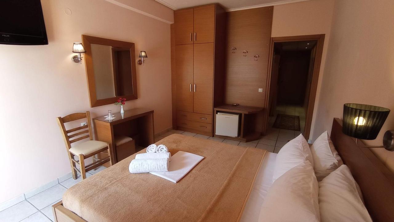 Hotel Lito ปาราเลียกาเตอรีนิส ภายนอก รูปภาพ